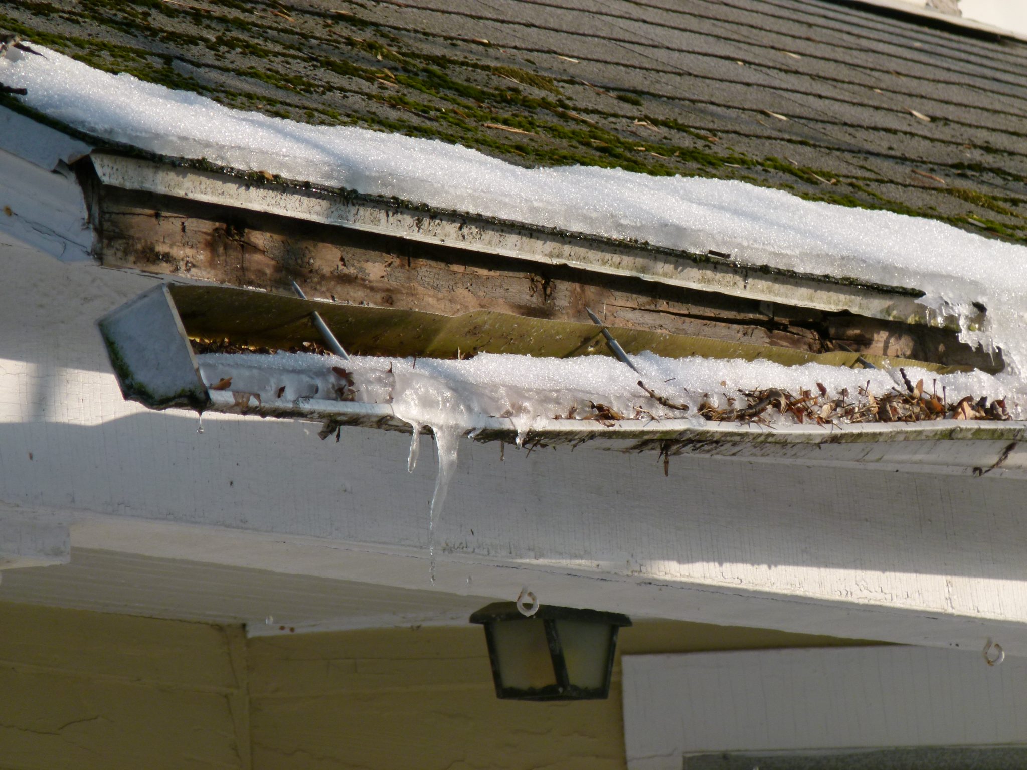 Best Gutter Guards & Gutters Installation Near You in OH, MI, IN, PA ...