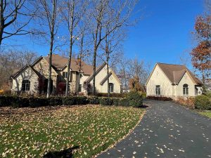 mastershield gutter guards installed on home and carriage house in Delaware, Ohio